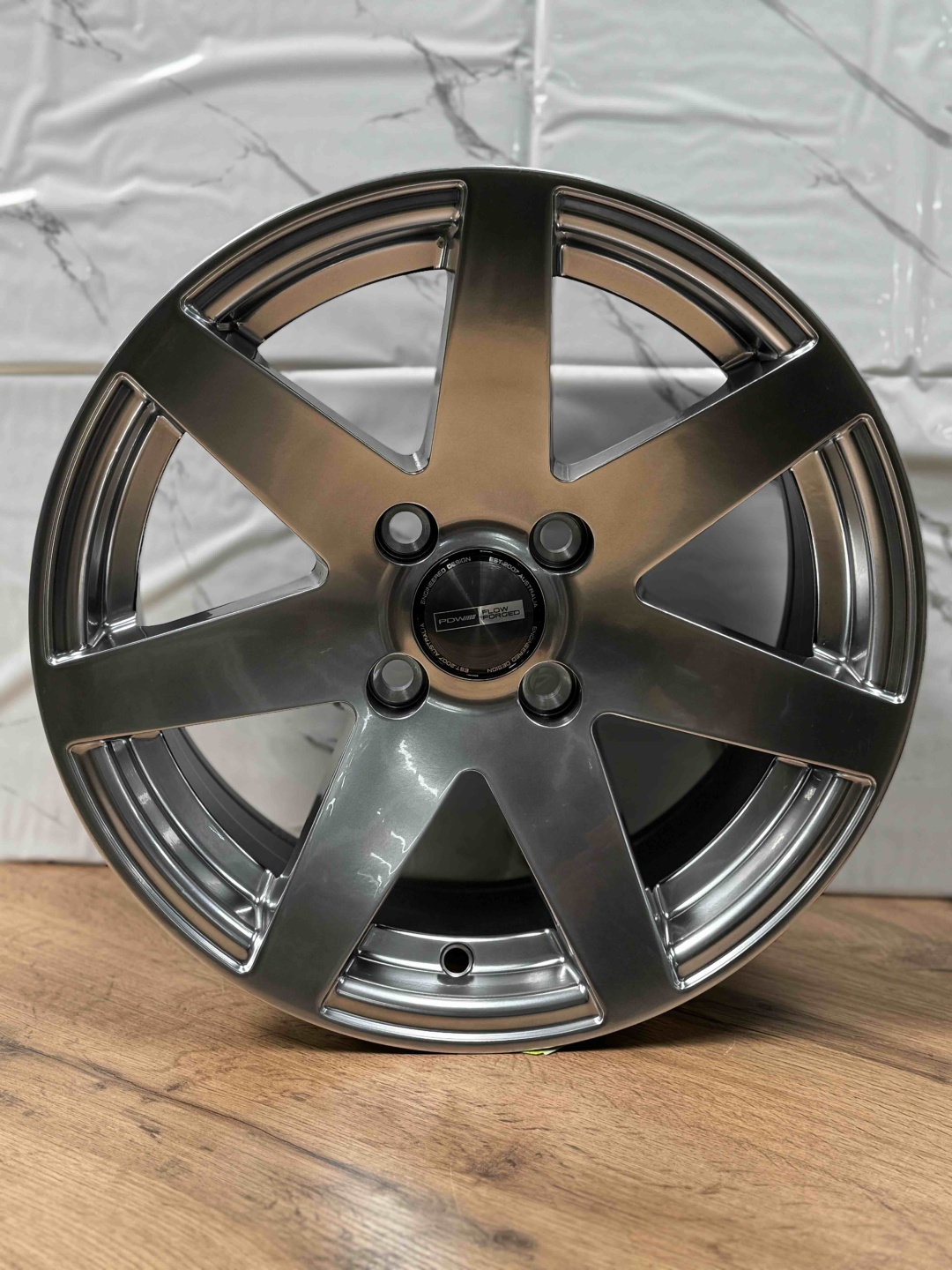 PDW A05250829 6x14/4x100 D67.1 ET20 4 диска серебристый