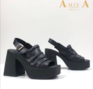 Босоножки Amiya черный
