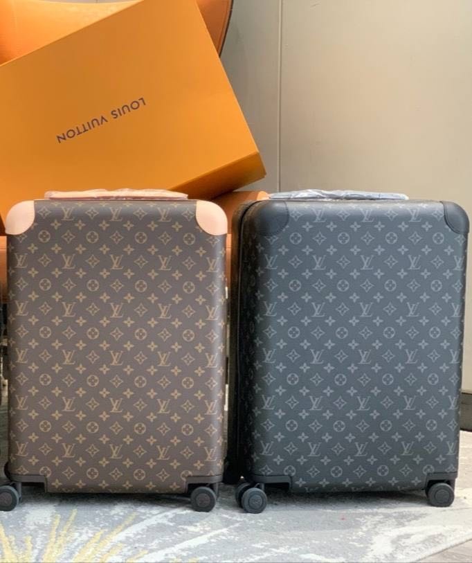 Комплект чемоданов LV-ЛВ 65/40/27 натуральная кожа 60 л черный, коричневый