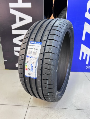 Triangle TH202 EffeXSport 225/40 R18 92 Y без шипов