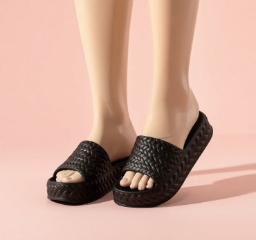 Шлепанцы Style черный