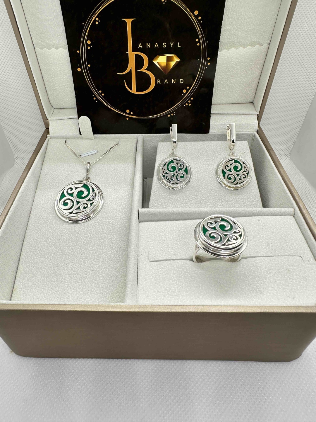 JANASYL Brand A47 вес 38 г серебро, без вставок