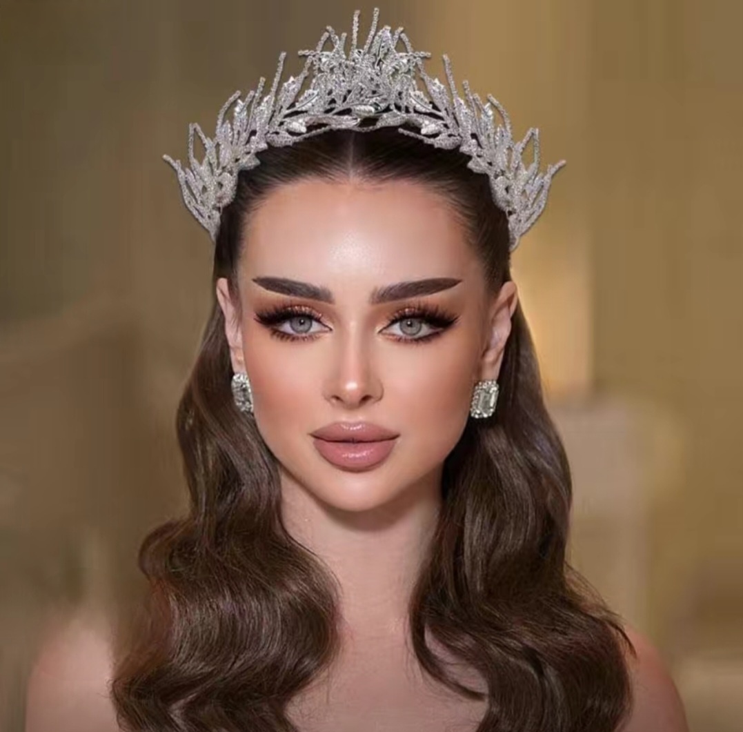 Диадема серебристый, прозрачный