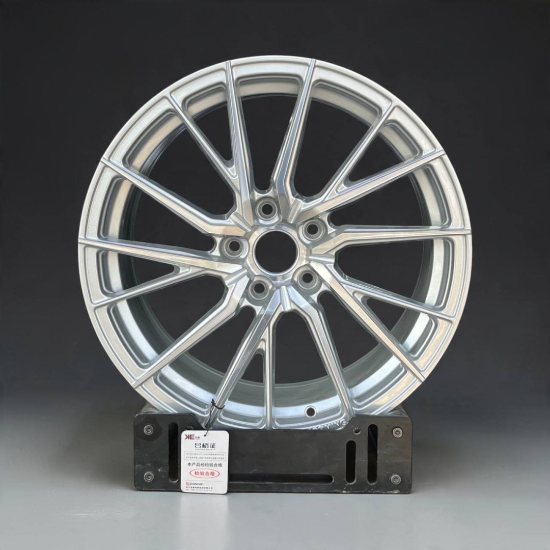 Top Grade IBR1010 8x18/5x114.3 D73.1 ET38 4 диска серый, серебристый