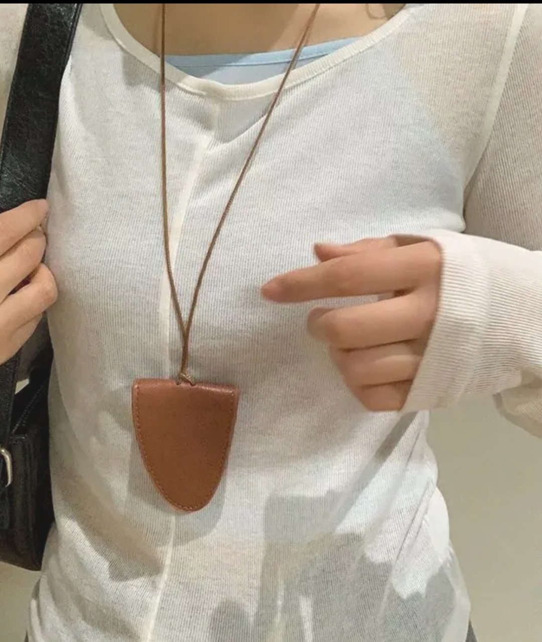 Мягкий футляр искусственная кожа, 7.8 x 5.7 см коричневый