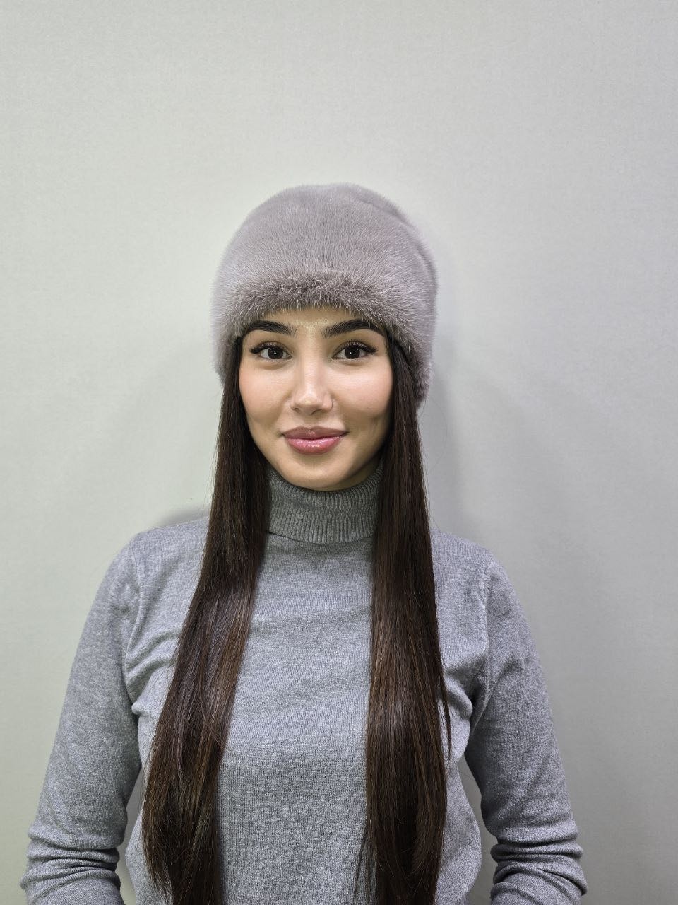 Шапка SemiFur размер универсальный, серебристый