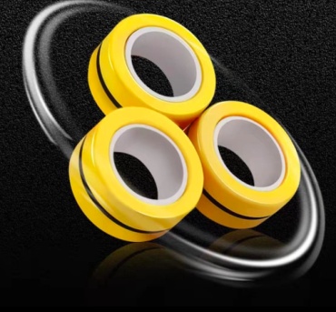 Спиннер Magnetic Ring W002-3 желтый