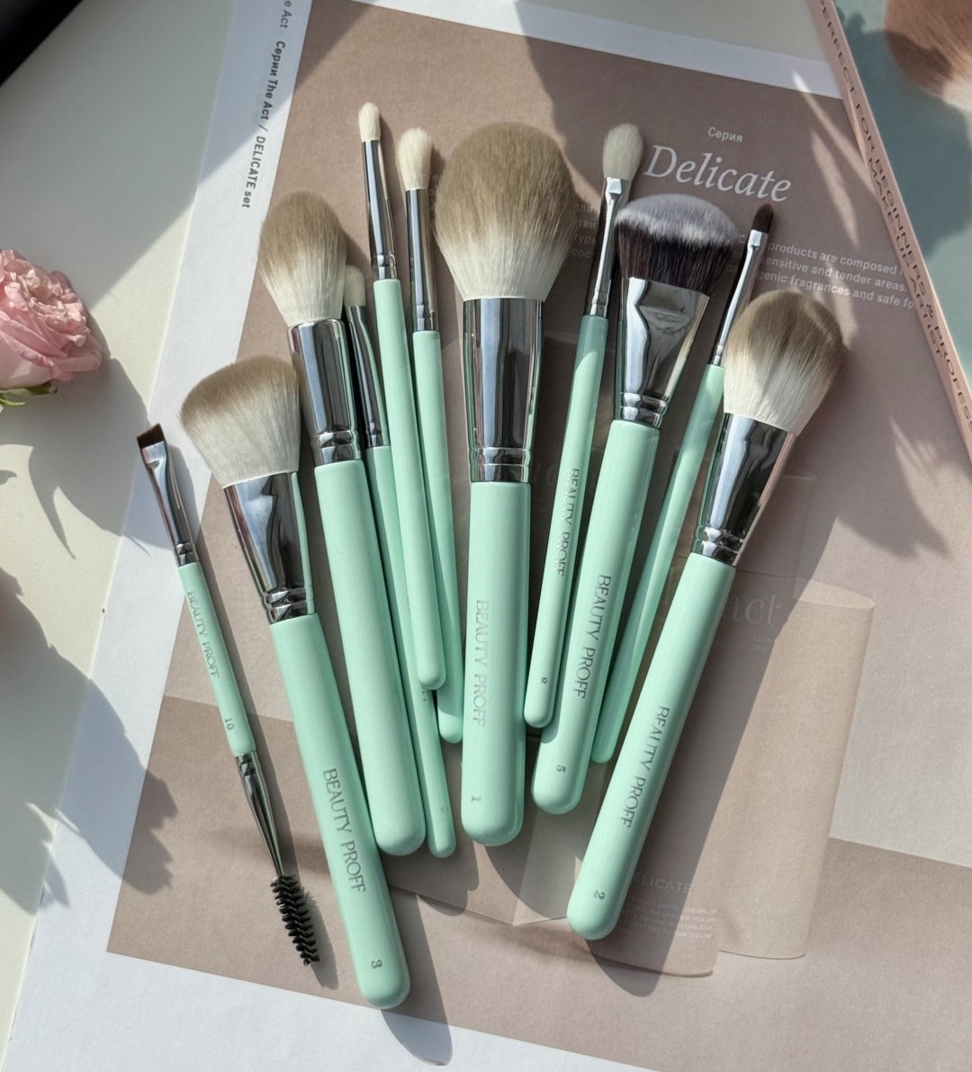 BEAUTY PROFF Tiffany набор кистей для макияжа 11 шт