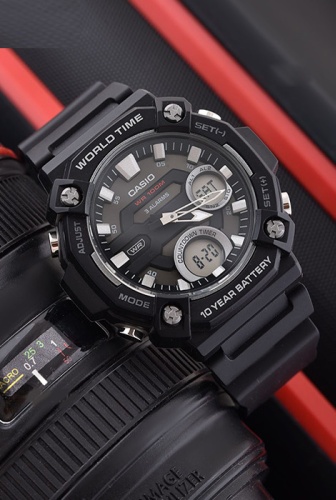 Кварцевые CASIO AEQ-120W-1AVDF пластик