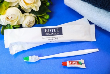 Hotel COLLECTION набор по уходу за полостью рта средняя 100 шт