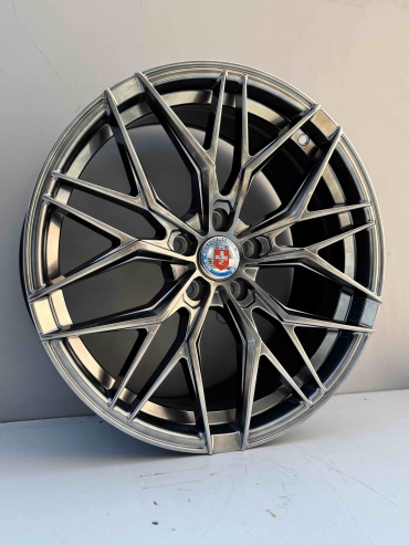 Top Grade h3335f 8x18/5x108 D73.1 ET35 4 диска графит