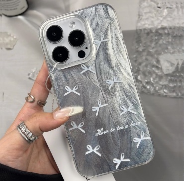 Чехол для Apple iPhone 16 Pro Max серебристый