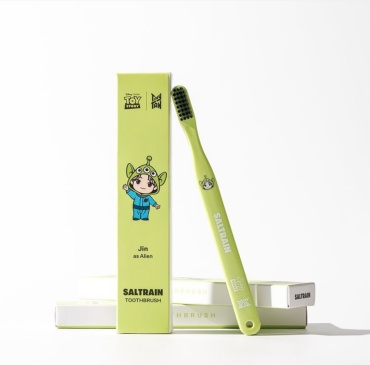 SALTRAIN Toothbrush Tinytan Jin зубная щетка средняя 1 шт