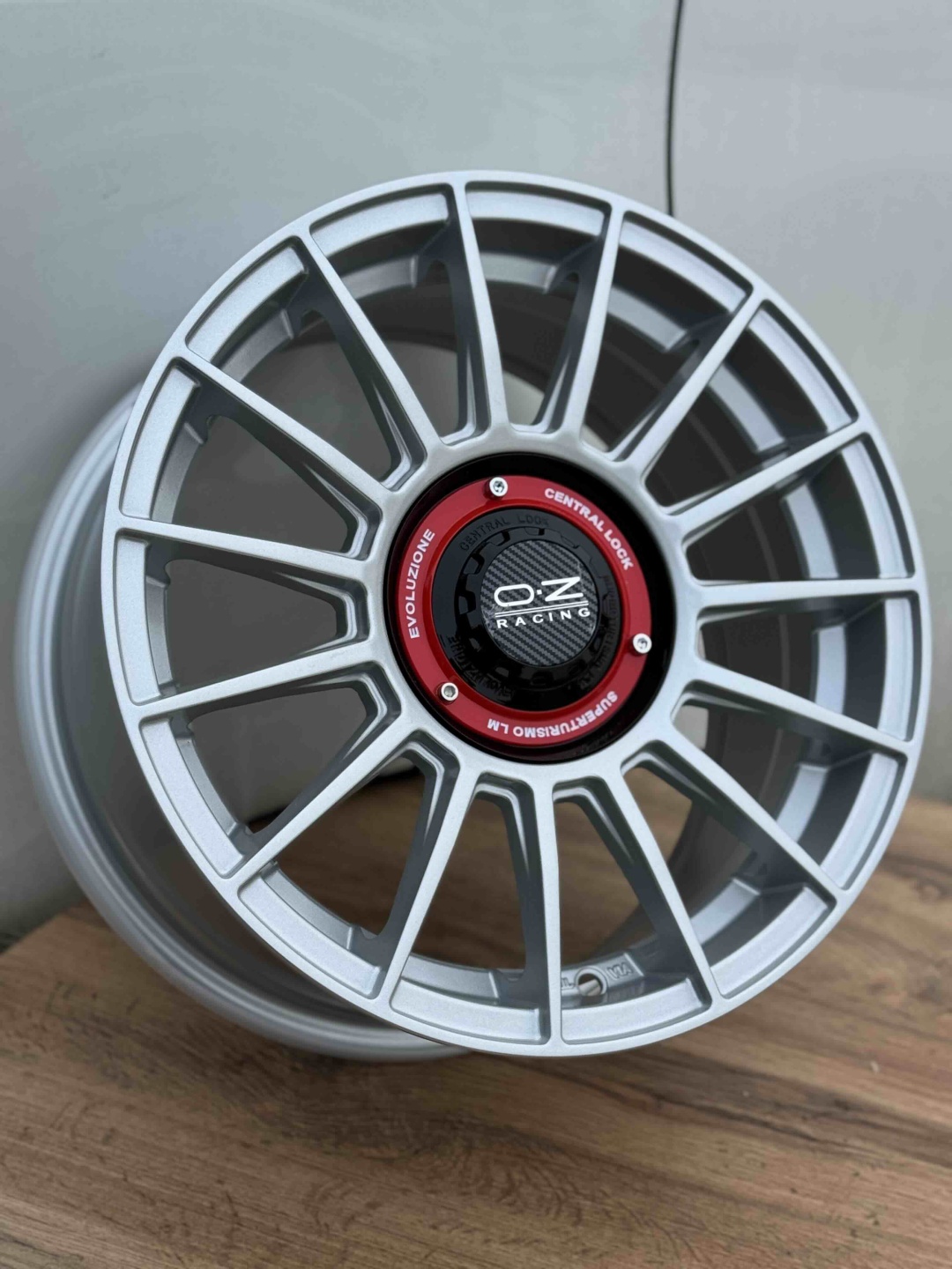 Top Grade 11024 7x15/4x100 D67.1 ET35 4 диска серебристый
