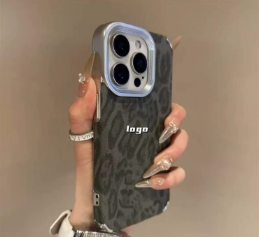 Чехол DDD для Apple iPhone 14 Pro Max черный