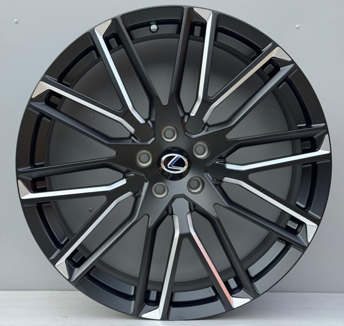 Forged Alloy Кованые Lexus RX2025 8x21/5x114.3 D60.1 ET35 4 диска серебристый, черный матовый