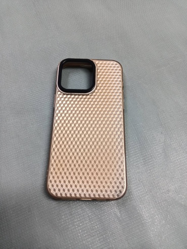 Чехол AKC для Apple iPhone 15 Pro Max золотистый