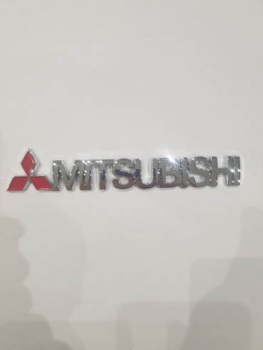 Эмблема 30333872_515222308 Mitsubishi универсальная