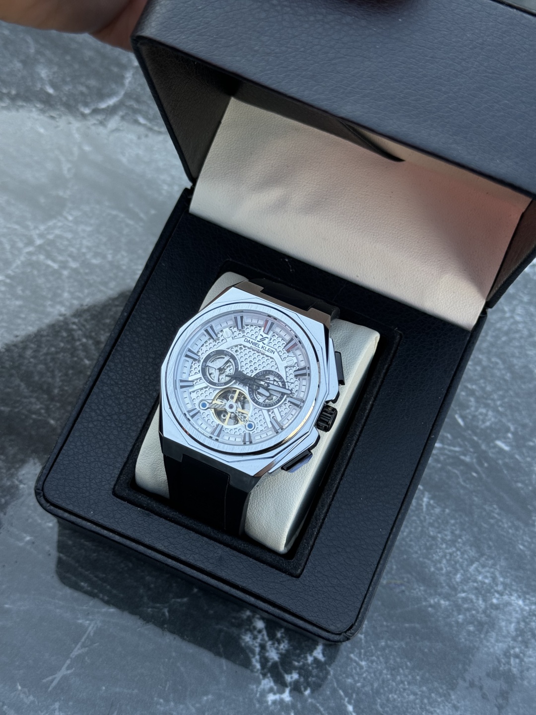 Механические Daniel Klein DKS.13516SUA нержавеющая сталь