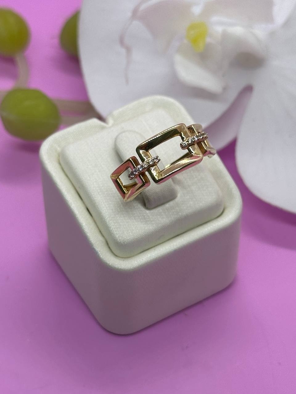 SAR JEWELRY tohsa-1054_18 размер 18 вес 2.941 г золото, фианит
