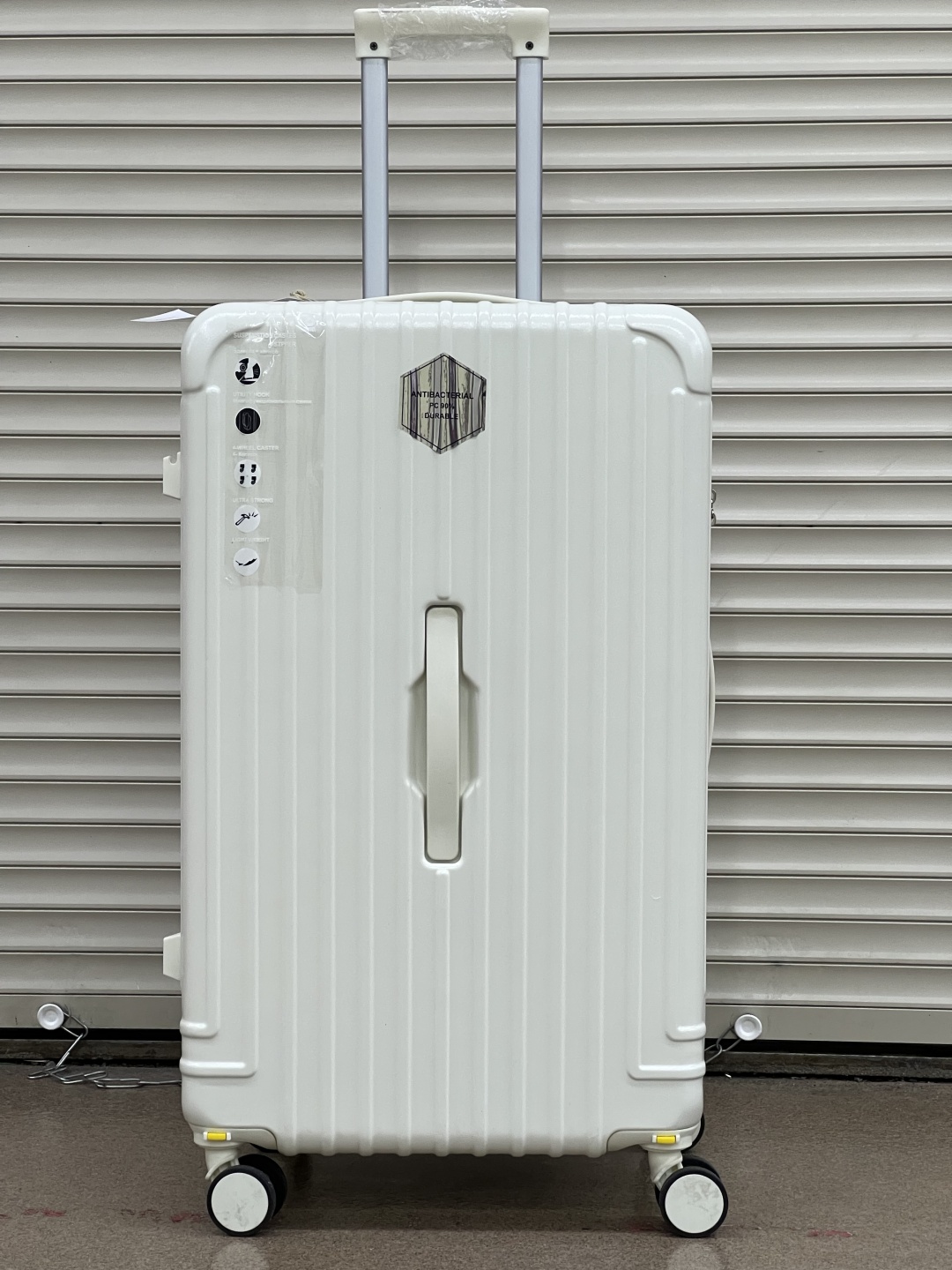 Чемодан Longstar pc-001 поликарбонат 70 л белый