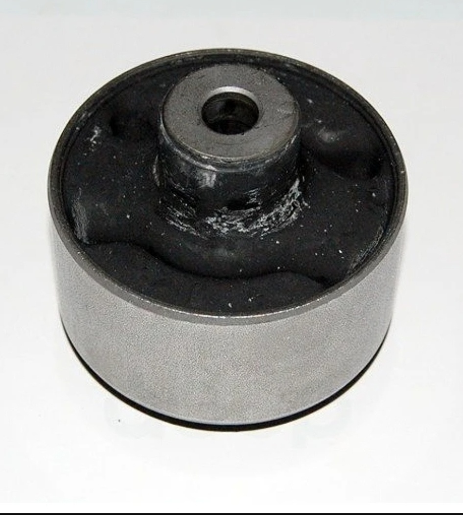 Mitsubishi сайлентблок 4120A001