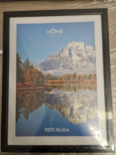 Рамка прямоугольная 30x40 см FrameKz, пластик, МДФ, картон, акрил