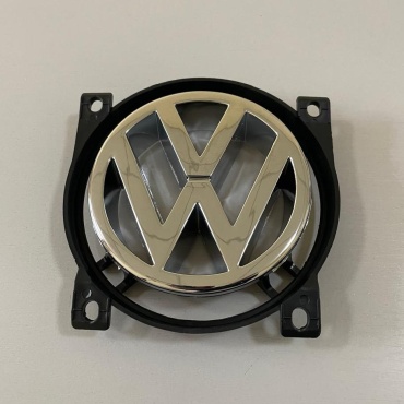 WXQP эмблема 372683 Volkswagen Passat