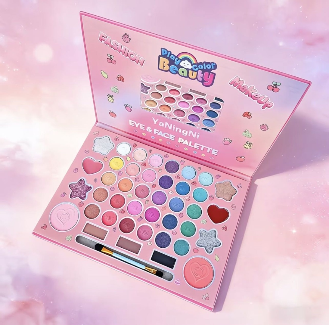 YaNingNi Набор теней детская косметика 41 в 1 Fashion makeup kit тени 3+ 45.7 мл