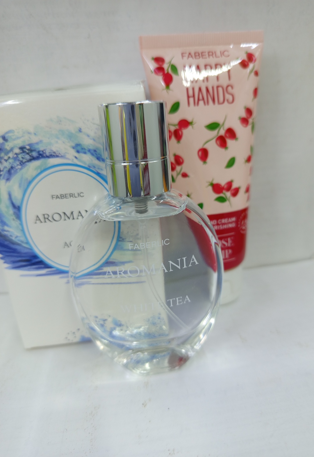 Aromania Tea Набор уходовой косметики для женщин набор уходовой косметики для женщин