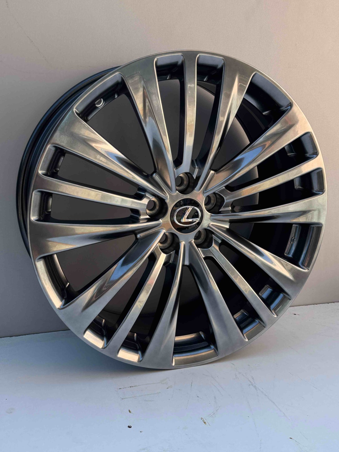 Top Grade T/G 3191 8x20/5x114.3 D60.1 ET35 4 диска графит