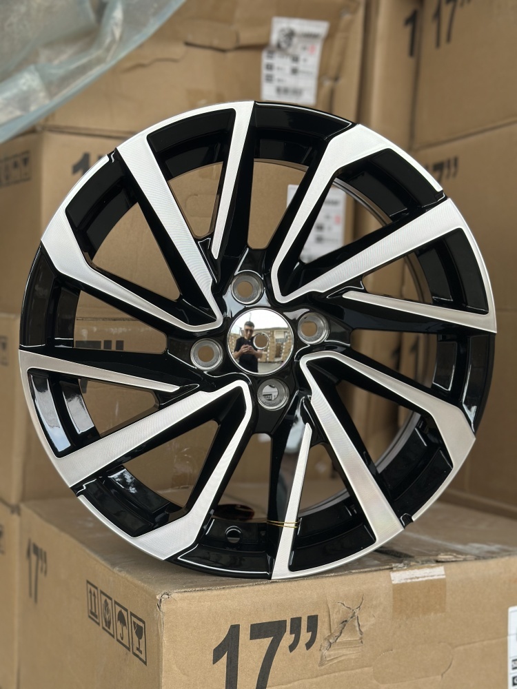 Rainbow Dance LADA VESTALARGUS 7x17/4x100 D60.1 ET35 4 диска черный, серебристый