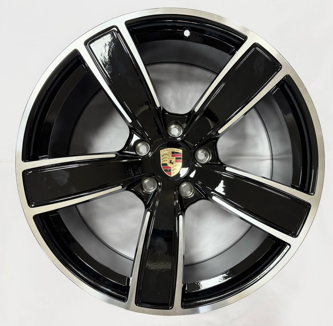 Porsche 11x21/5x130 D71.6 ET58 4 диска черный, хром