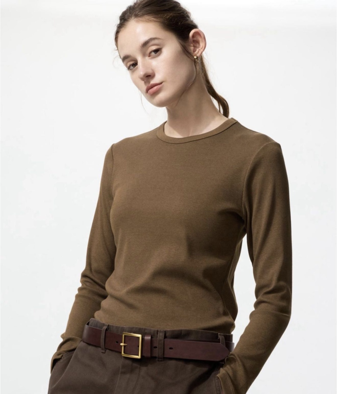 Лонгслив Uniqlo Однотонный коричневый