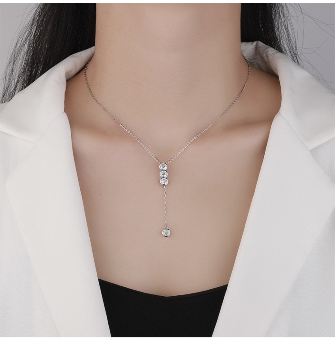 Колье длина 25 см бижутерный сплав, кристаллы Swarovski