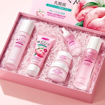 SADOER крем Sadoer peach персик для лица, для области вокруг глаз, для зоны декольте 100 мл