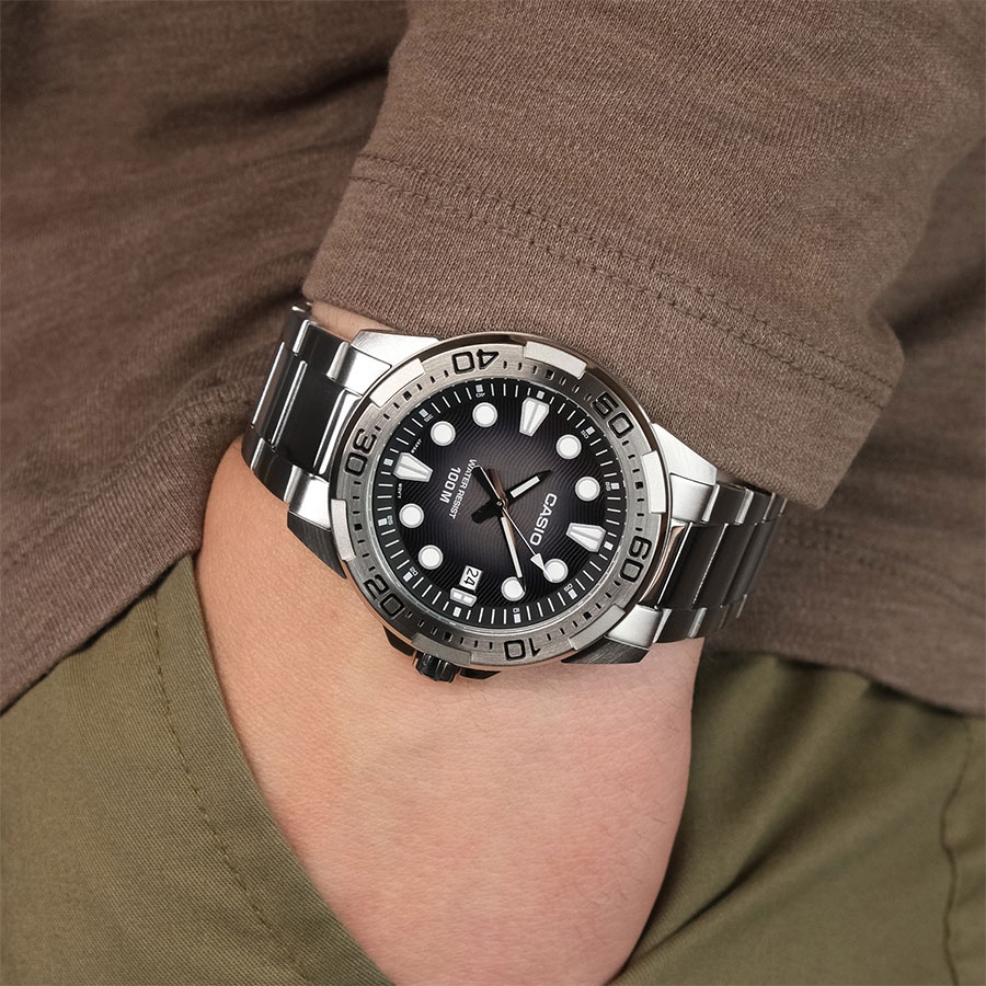 Кварцевые CASIO MTD-140D-1AVDF нержавеющая сталь