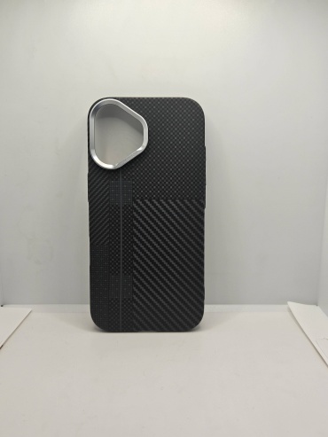 Чехол FreeAir для Apple iPhone 16 черный