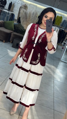 Национальный костюм Omar белый, бордовый