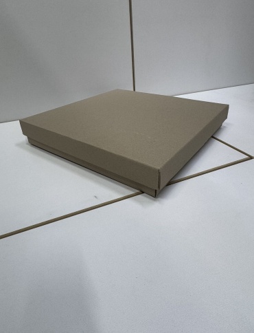 Коробка Ak Qalam Tovar Ak Qalam каробка 63х43х7 картон 63 см 1 шт