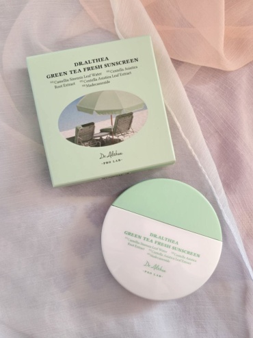 Dr. Althea крем Green Tea Fresh Sunscreen для лица, для зоны декольте 45 мл