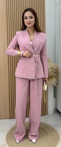 Костюм деловой FASHION розовый