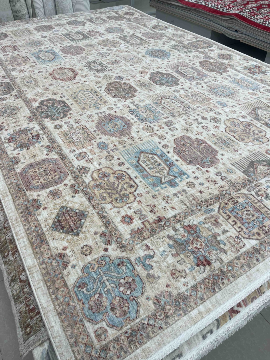Ковер Valentis 250x400 см, короткий ворс, Турция