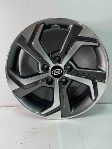 Hyundai 7101 6.5x17/5x114.3 D67.1 ET49 4 диска серебристый, графит