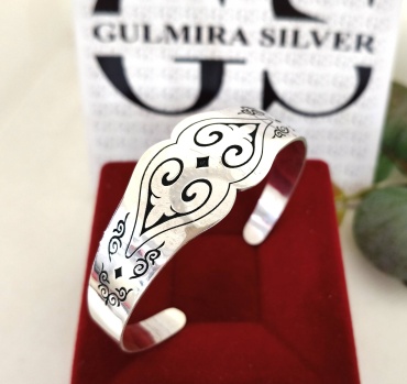 Gulmira Silver Ою19/925/20 длина 20 см, вес 19 г серебро, плетение обод