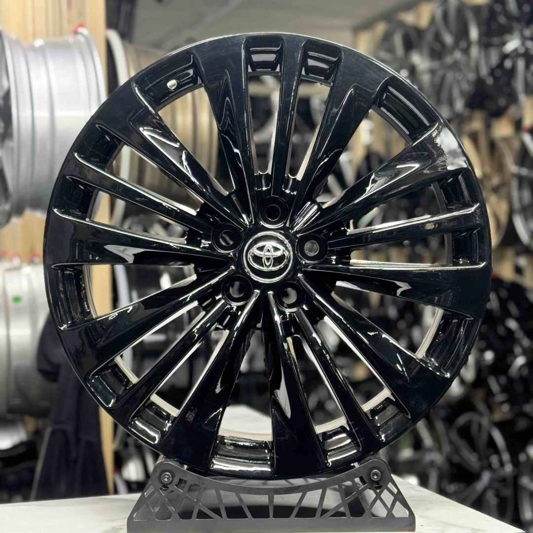 RNO 5376 8x20/5x114.3 D60.1 ET35 4 диска черный