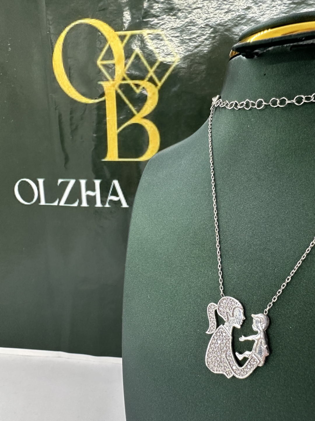 OLZHA BRAND O2 длина 45 см, вес 3.2 г серебро, плетение якорное