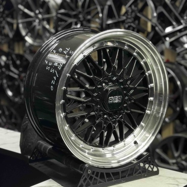 BBS XH157 7.5/8.5x17/5x112/120 D74.1 ET35 4 диска черный, серебристый