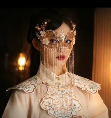 Маска-очки AVENNA Elegant mask