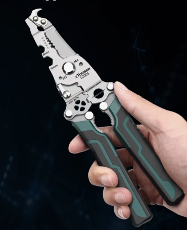 Стриппер GAN295597698